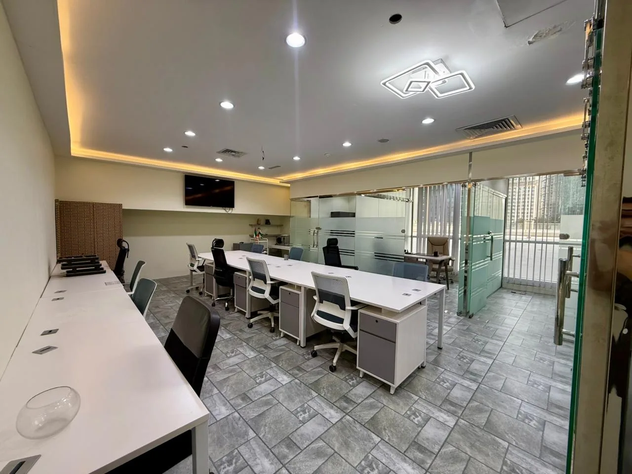 Fully Furnished Office, Ready to Move, Near Metro — 3