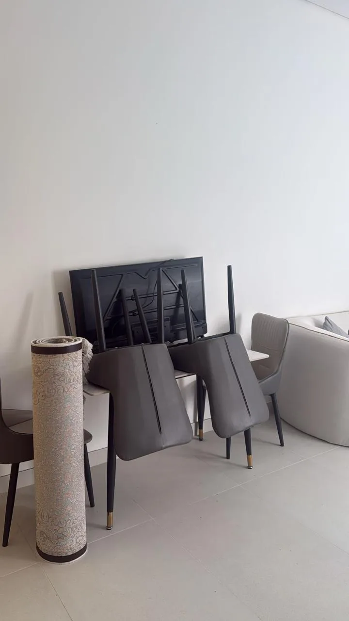 Ready to Move | Modern Studio | Prime Location | 12 Chqs — 3
