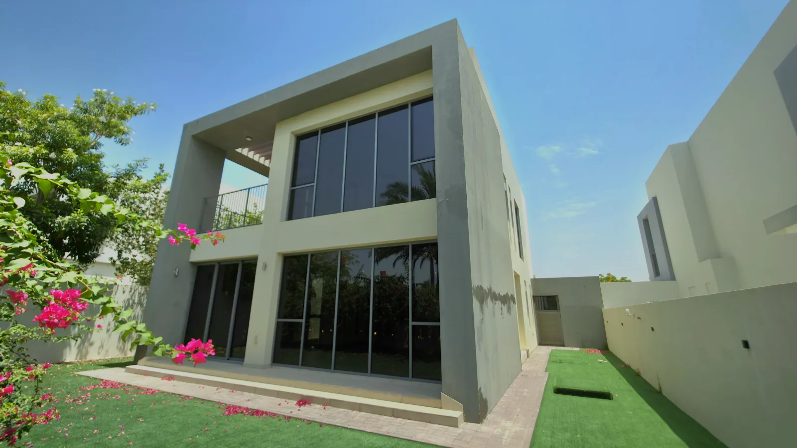 Unfurnished | Ready to Move | Good Location — 2