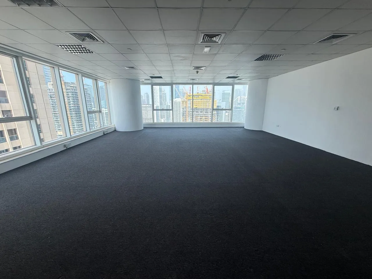 Vacant, Burj Khalifa &amp; Canal View, Prime Location — 3