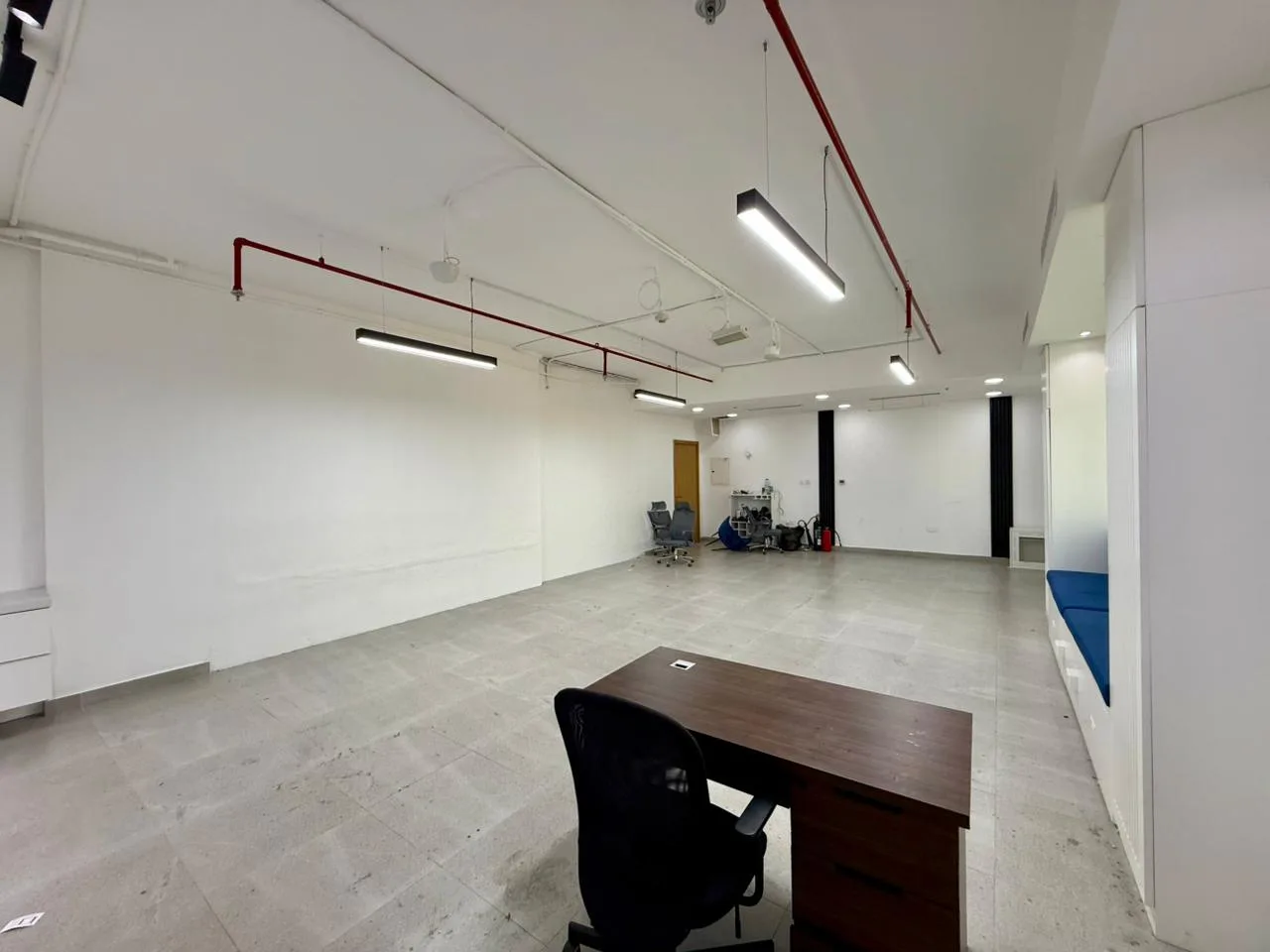 12 Chqs | Ready to Move In | Close to Metro — 4