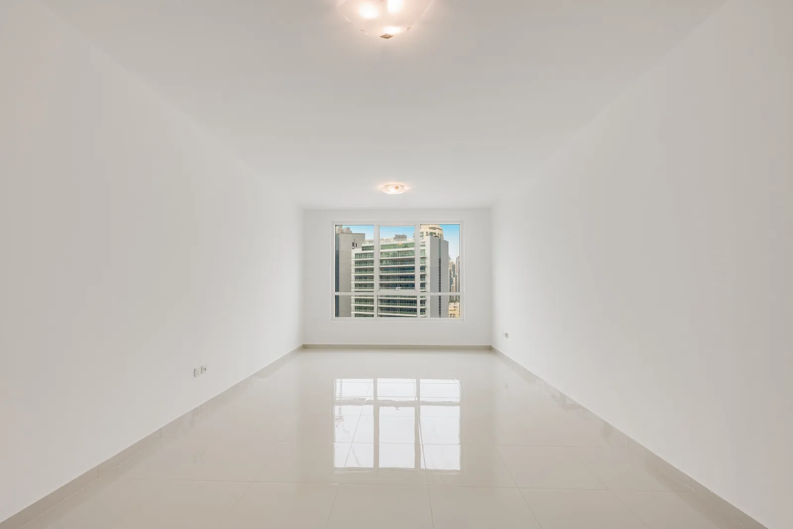 Burj and Canal View | Bright and Spacious 2BR — 4