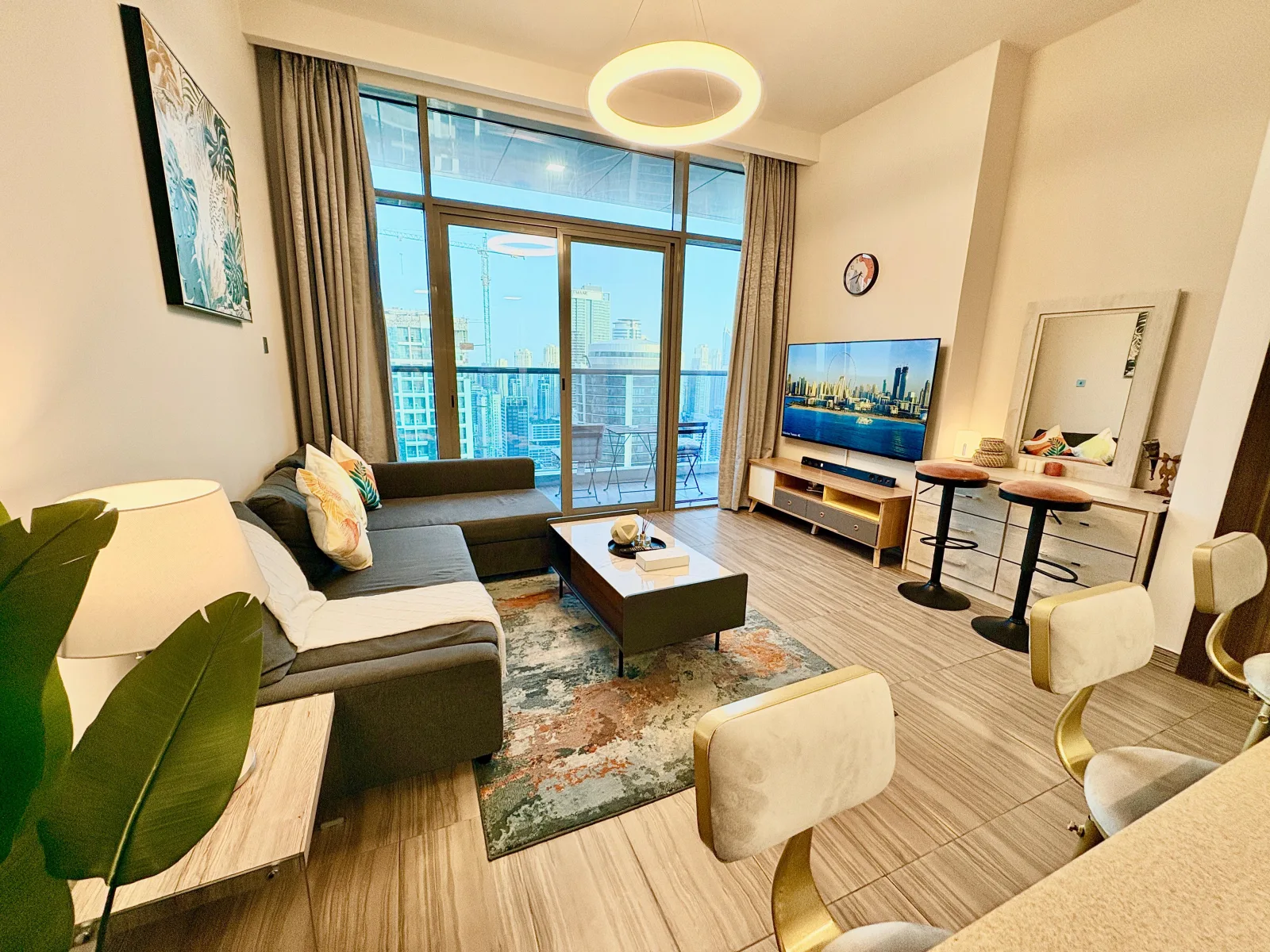 HIGH FLOOR, LAKE VIEW, FURNISHED, READY TO MOVE IN — 3