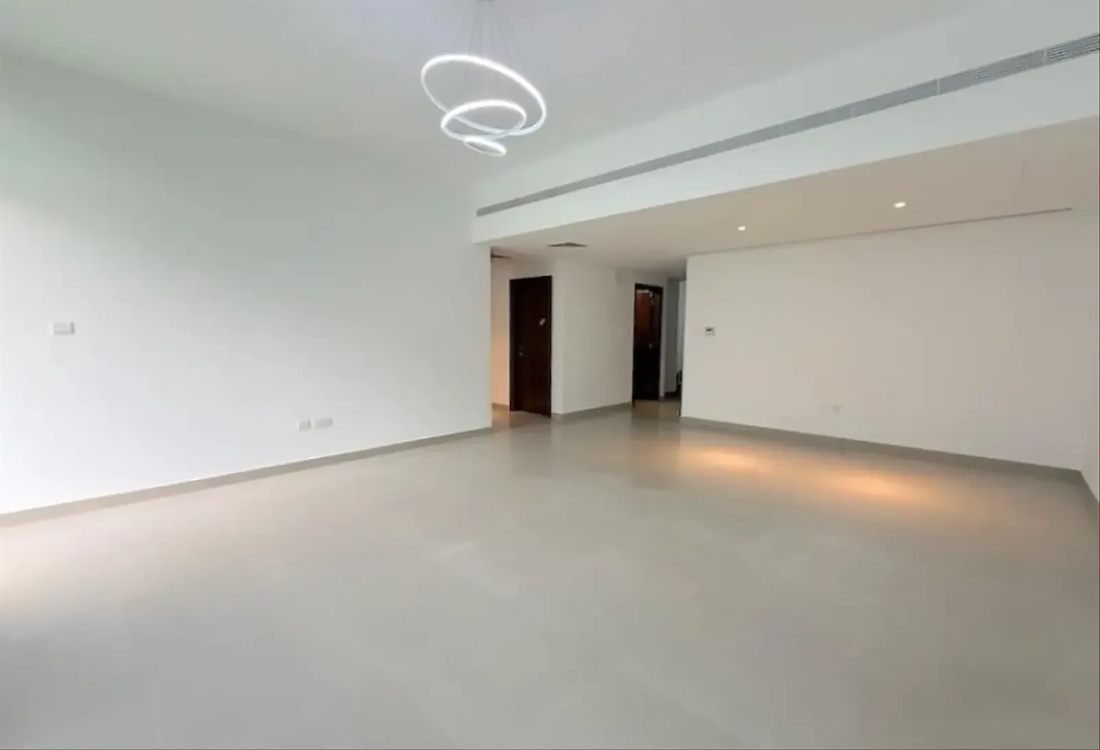 3+Maid's Room | Prime Location | Spacious Layout — 4