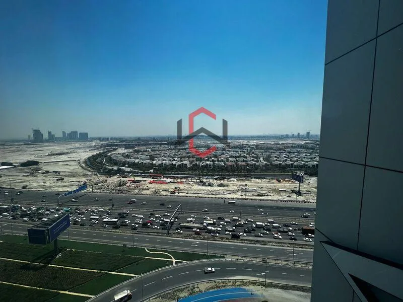 Prime Location I Spacious I Chiller Free | Business Bay