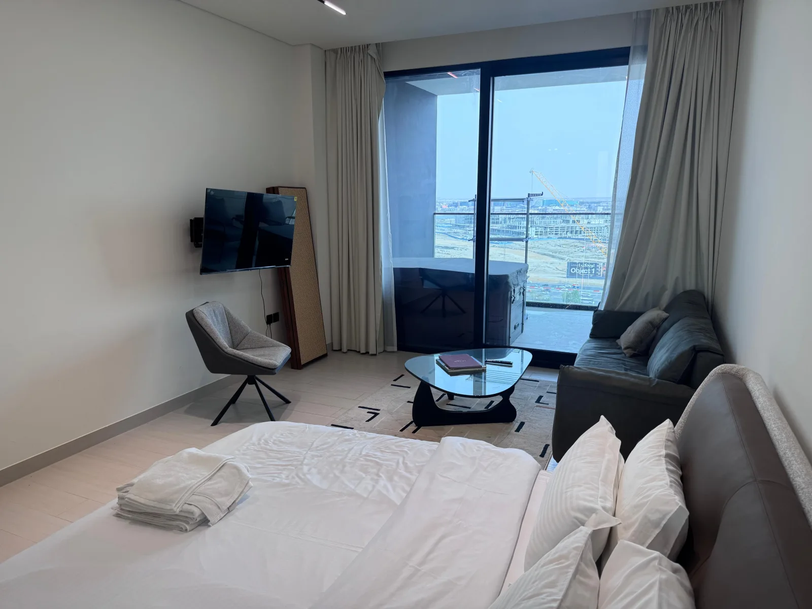 Canal View | Furnished | Private Jacuzzi | Ready — 3