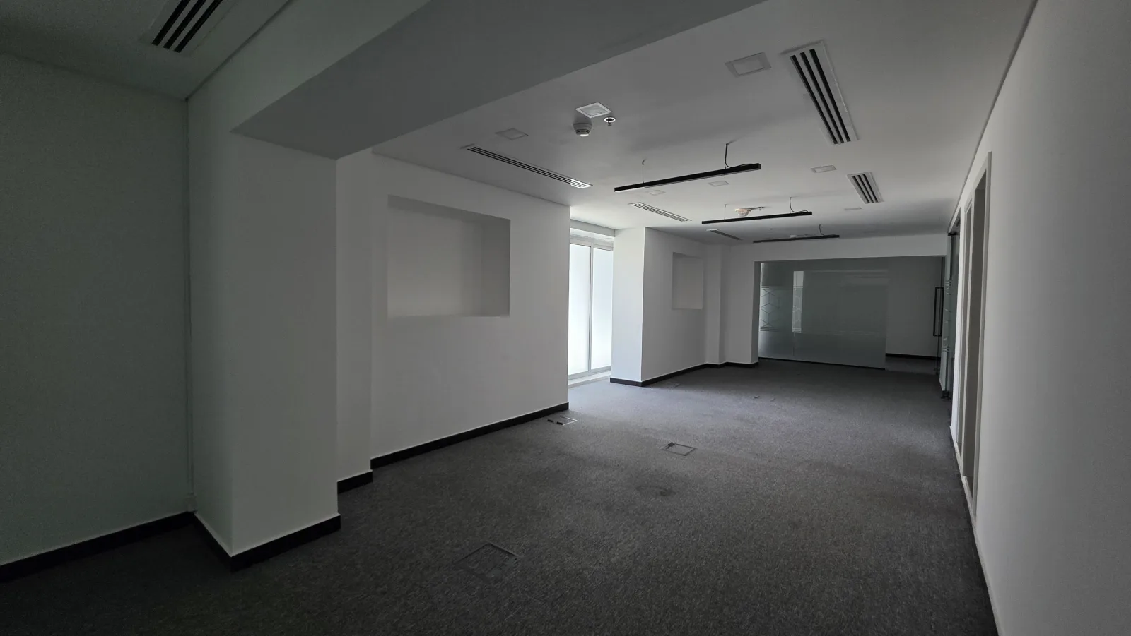 Fitted Office | 3 Parking | Ready to Move — 3