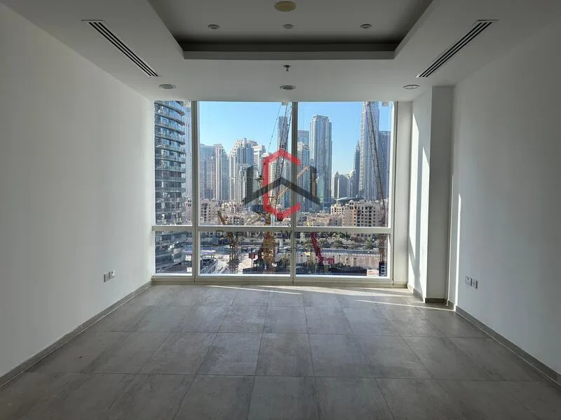 Bright Office I Chiller Free I Fitted | 2 Cheques | Business Bay
