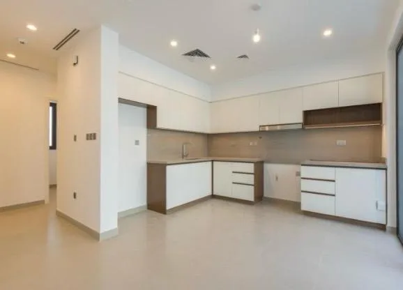 Vacant 3BR | Ready to Move | Unfurnished — 4