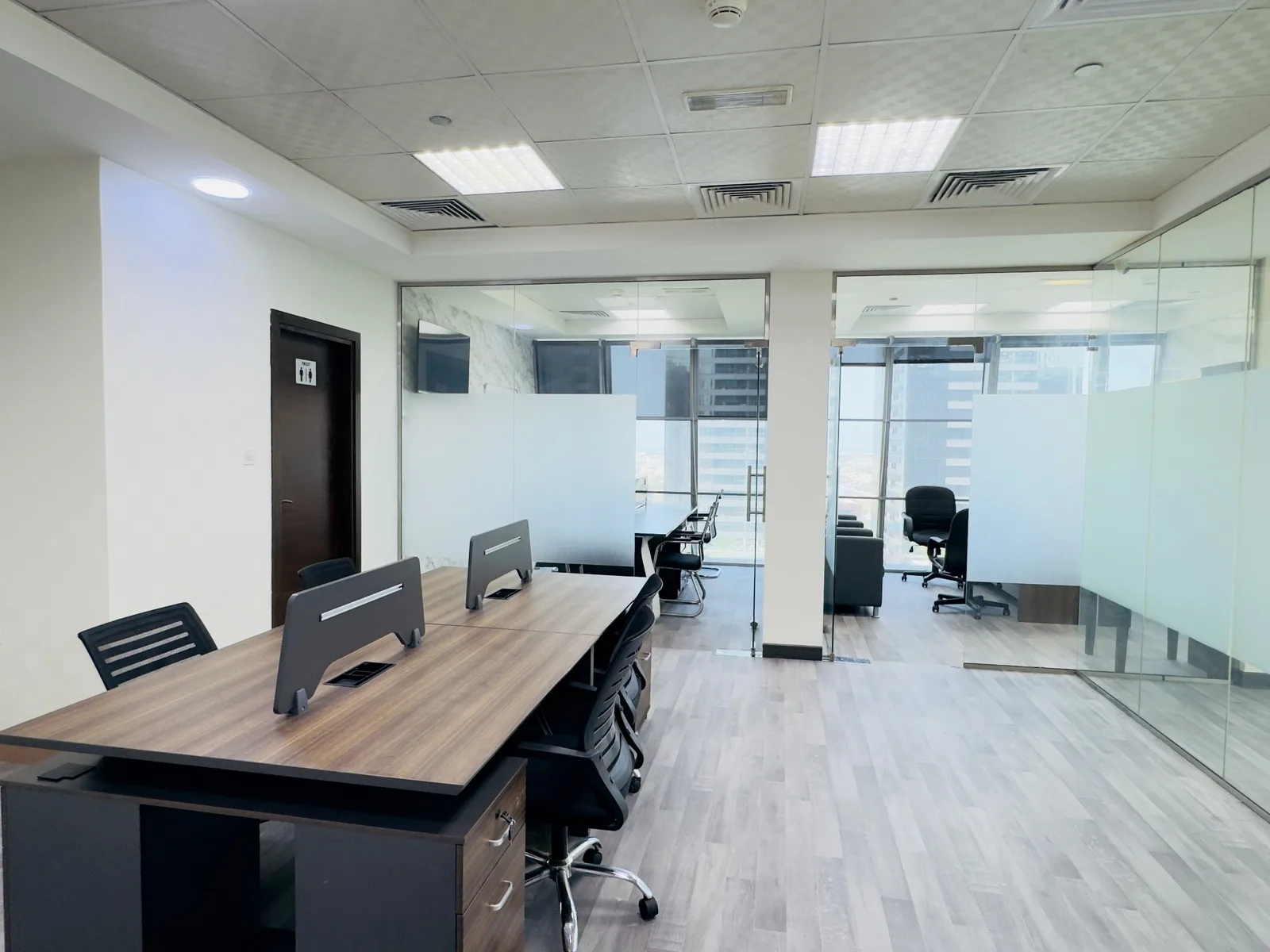 Fully Fitted and Furnished | Close to Metro — 4