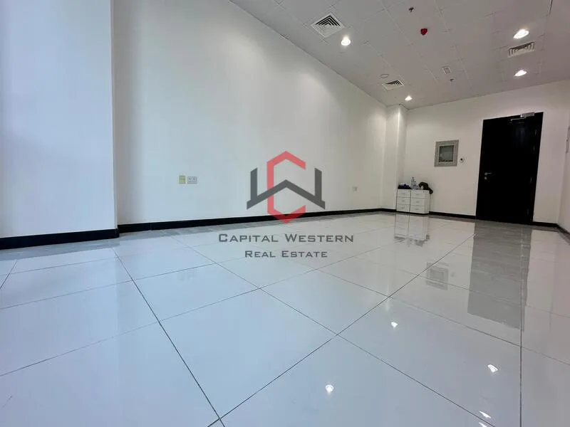 Ready to Move I Bright Office I Chiller Free | Business Bay — 3