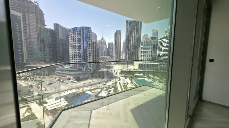 Premium 1 BR | Semi-Furnished | Prime Location
