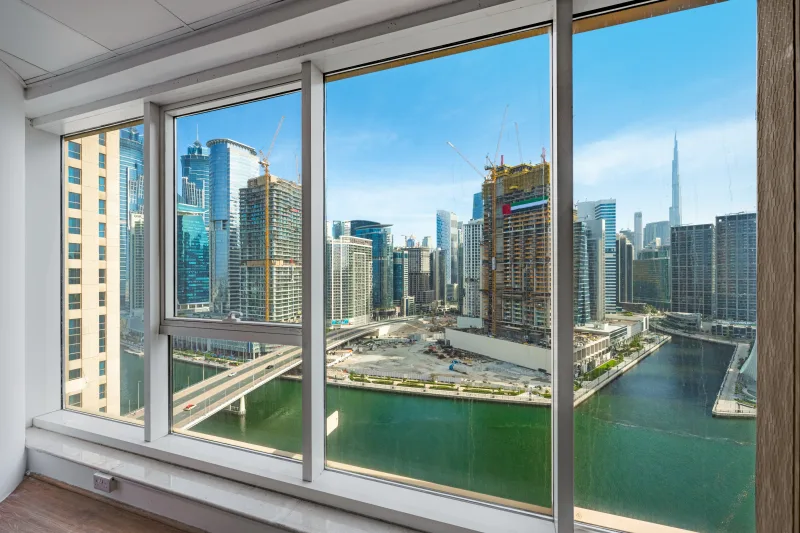 Canal &amp; Burj View | Glass Partitioned | Ready
