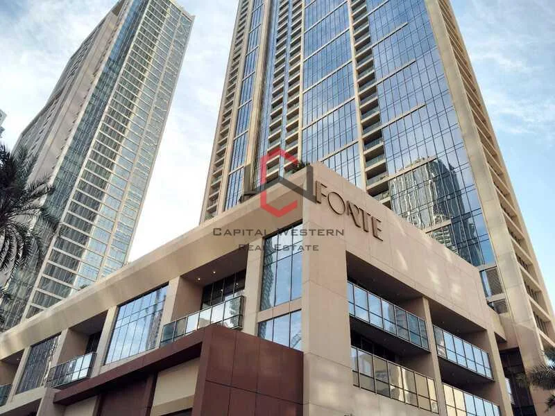 Furnished | Nice View | Elegant Interior | Downtown Dubai — 2
