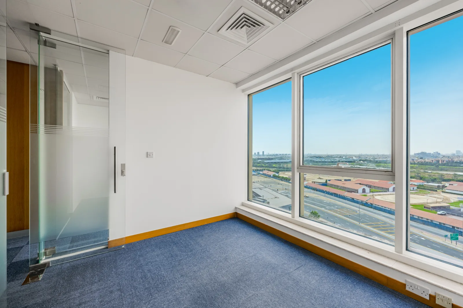 Fully Furnished | Canal and Burj View | Near Metro — 2