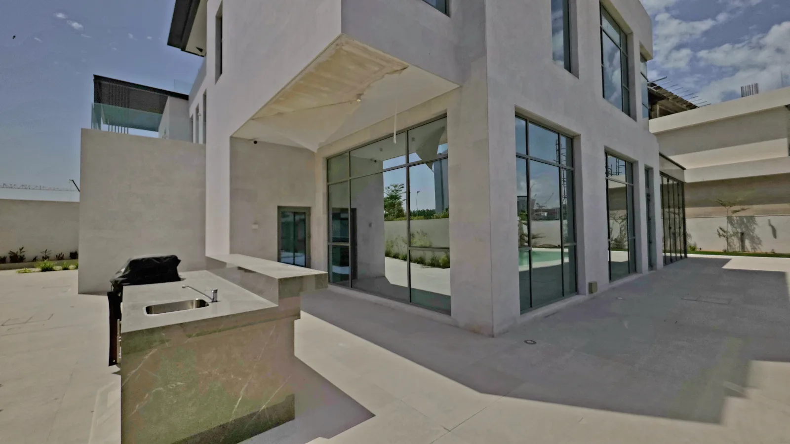 Luxurious 7BR+Maid's+Driver Room | Pool & Garden — 4